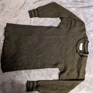 Small green Stanfield sweater